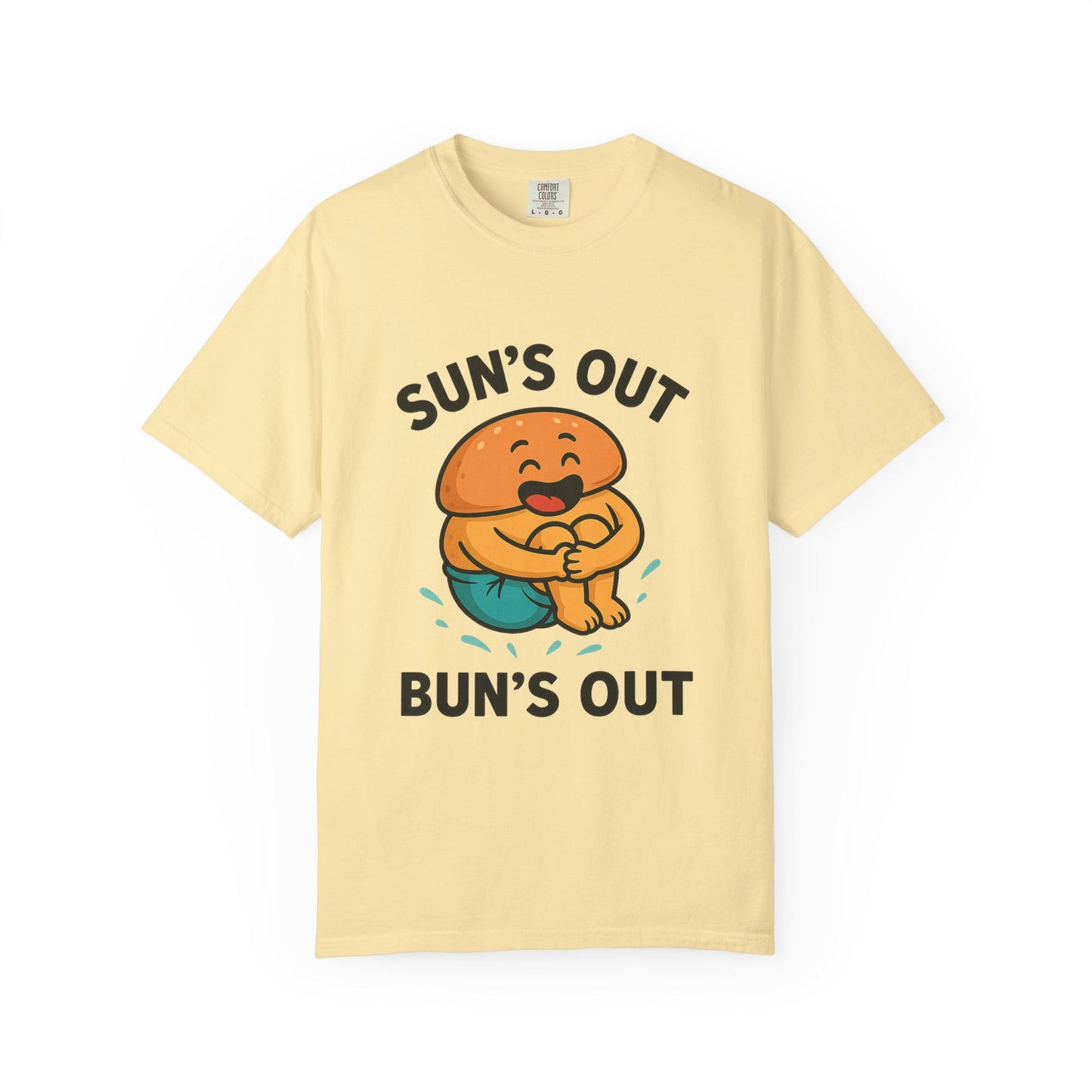 Sun’s Out, Bun’s Out T-Shirt – Funny Summer Graphic Tee for BBQs & Pool Days